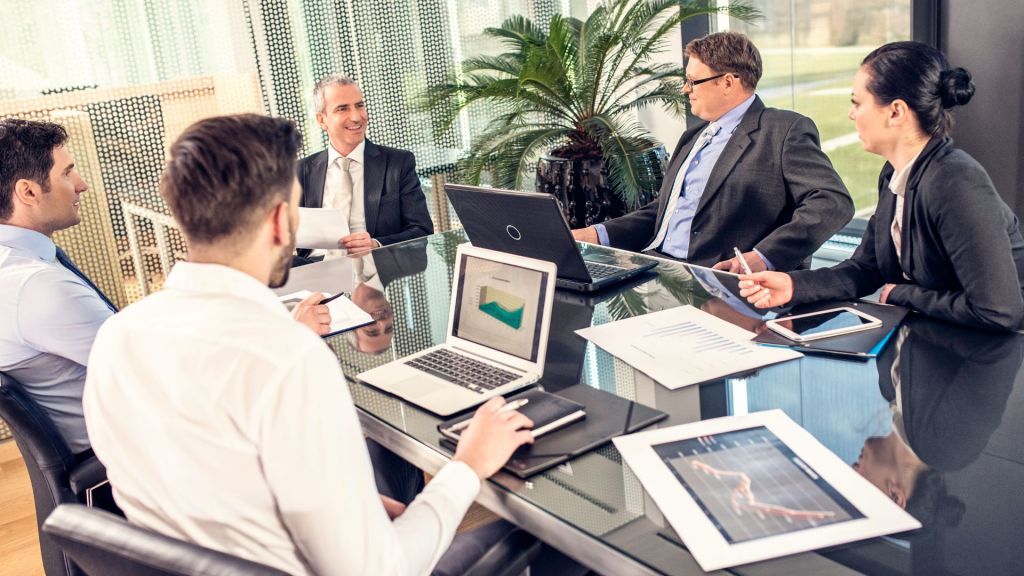 NOVEDADES FISCALES 2023​: Empresas, trabajadores y familias